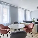 Cosy 3 Room Apartment.